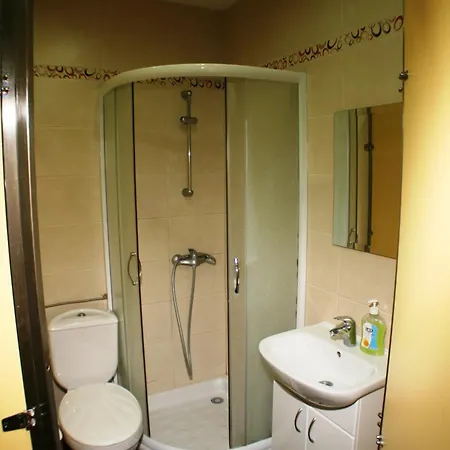 Jasmin Hostel *